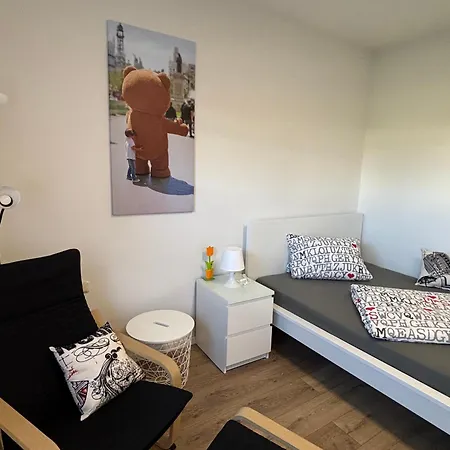 Urban Oasis 3*